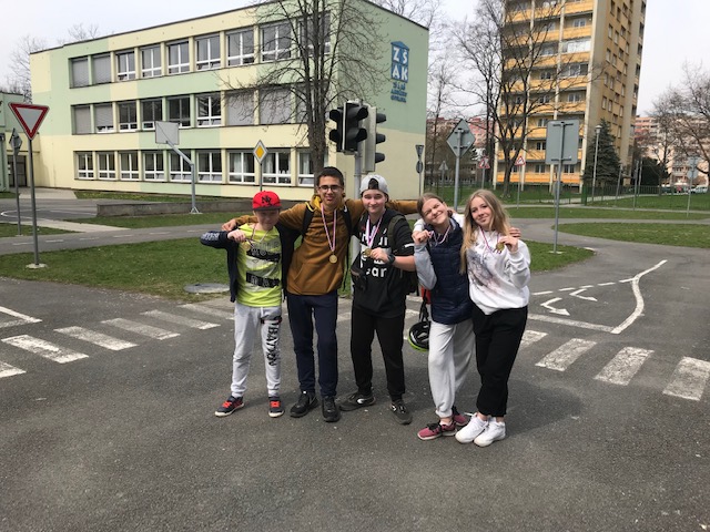 Zlatá medaile pro naše sedmáky