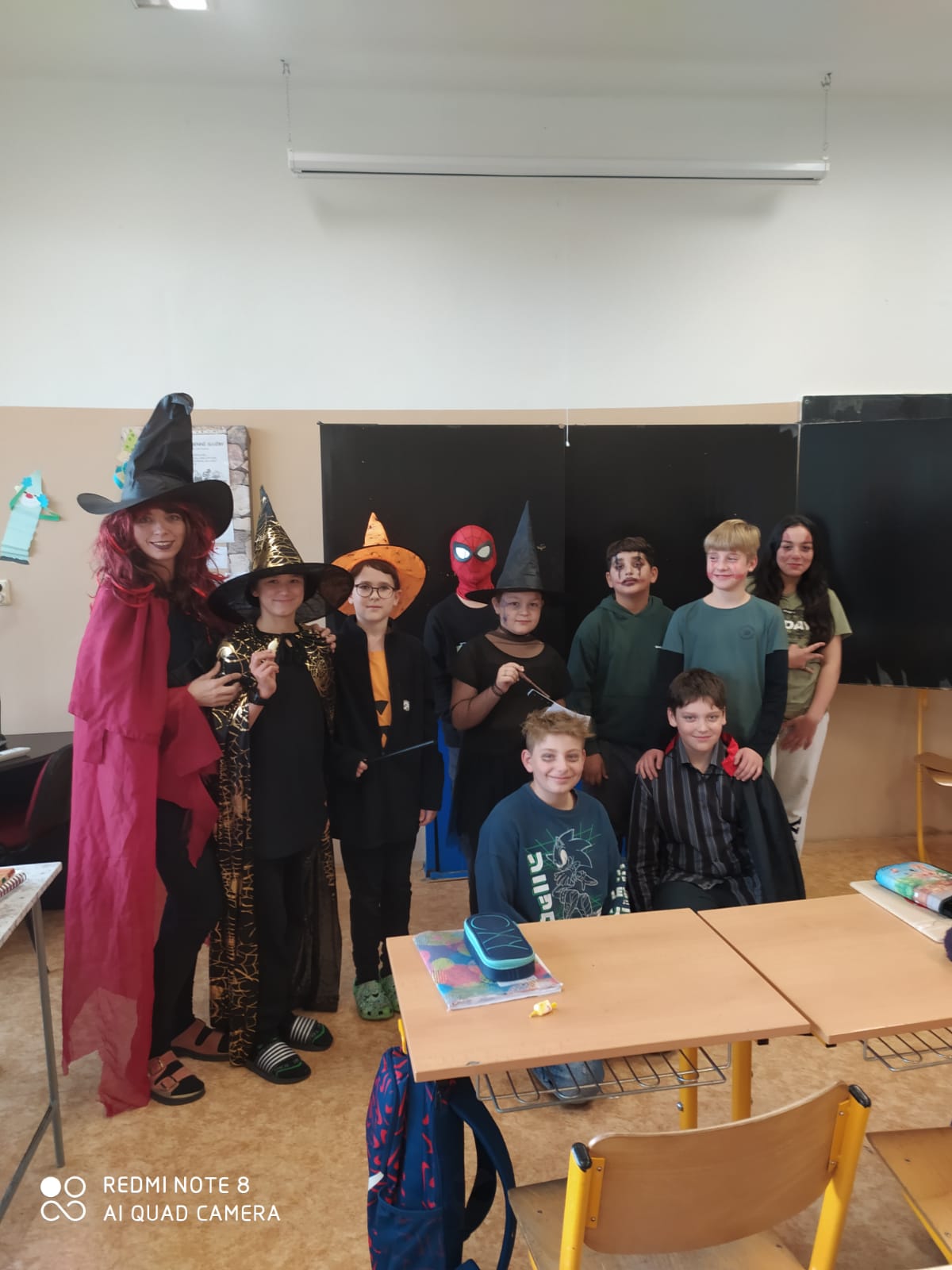 Halloween v 6.B a ve škole