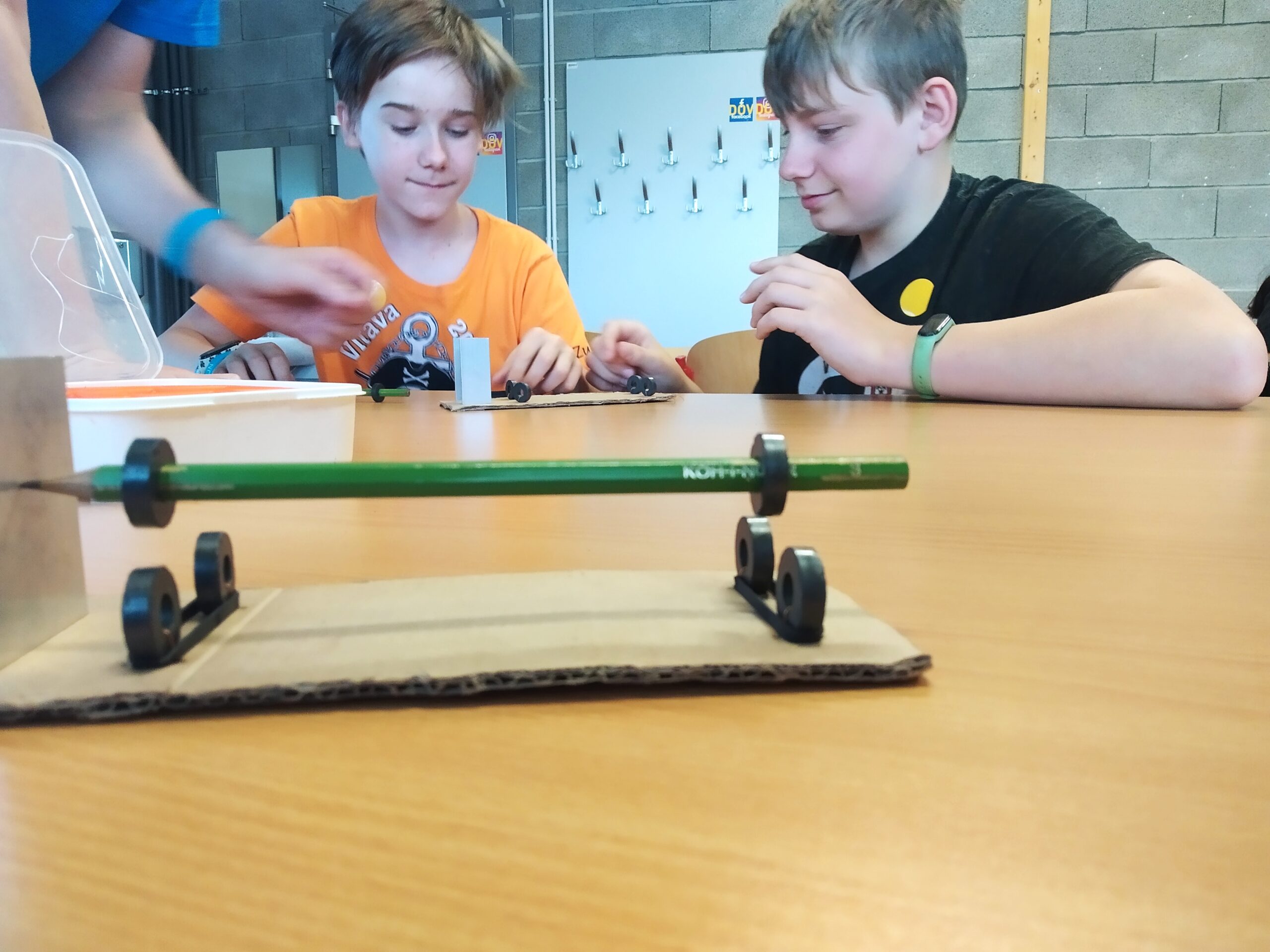 6.B a Cesta k magnetické levitaci